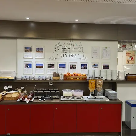 Nyon Hostel-3